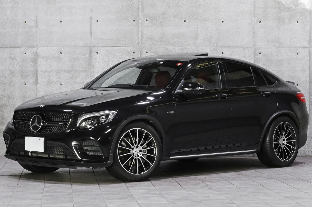 2018 Mercedes-AMG glc-class null