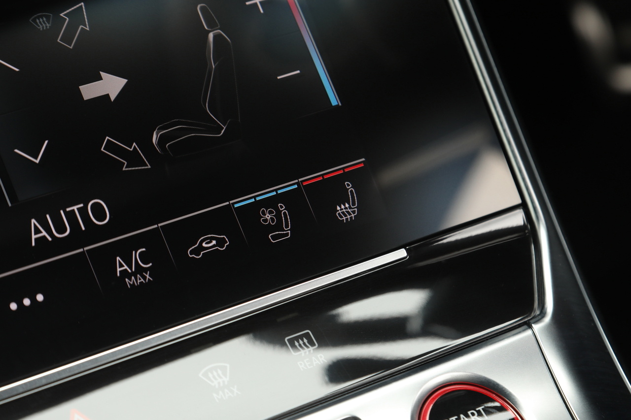 2024 Audi RS6 AVANT null