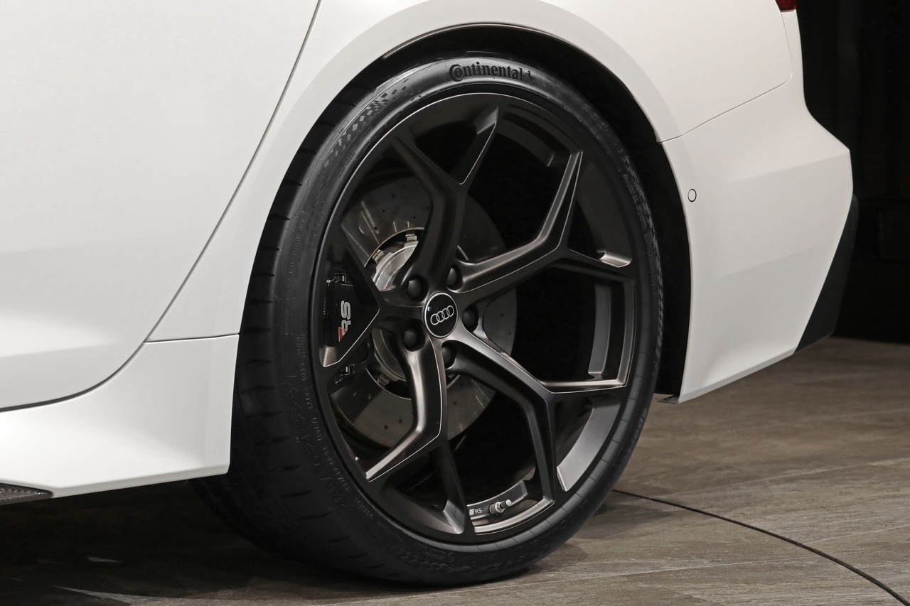 2024 Audi RS6 AVANT null