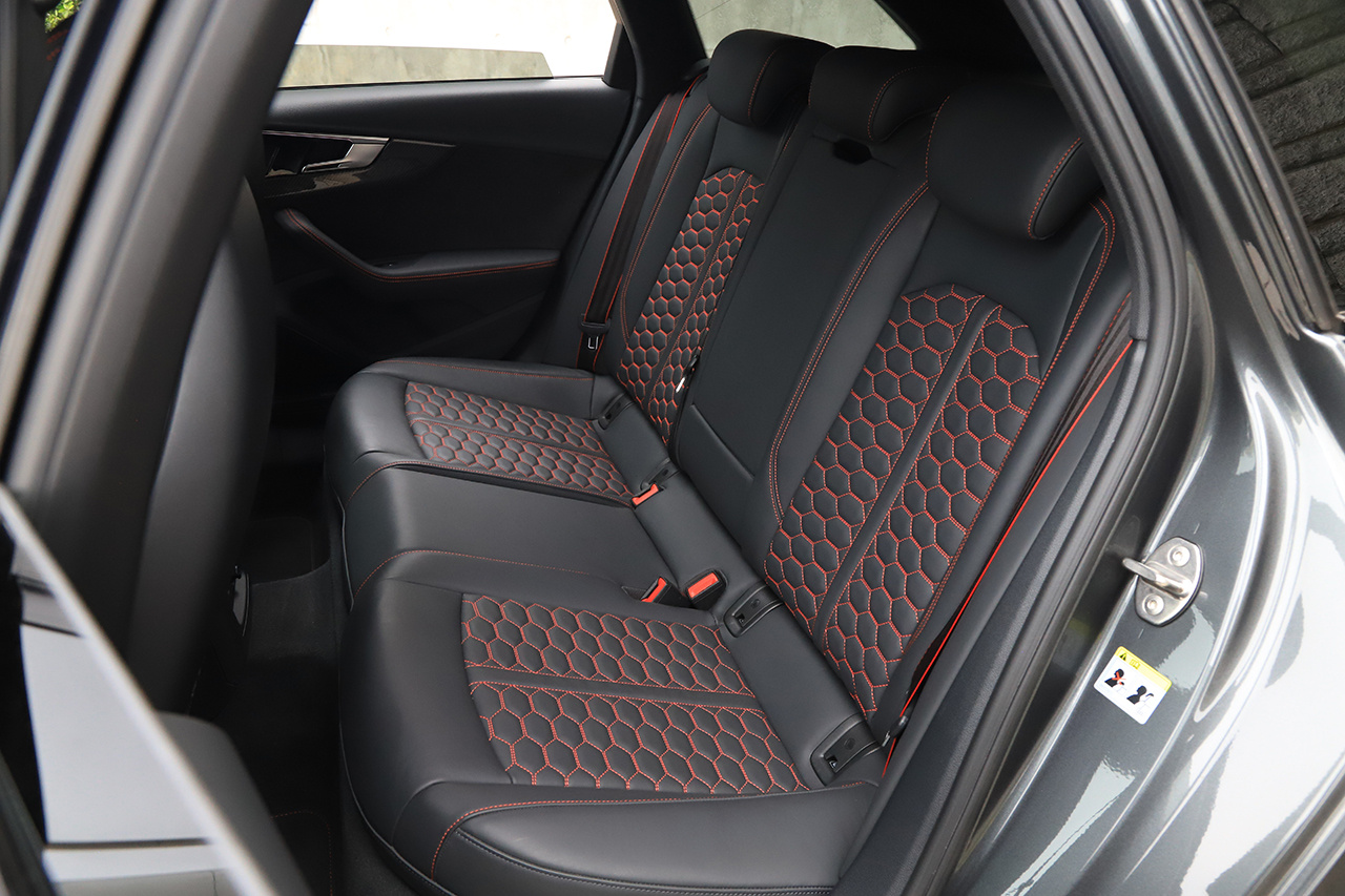 2021 Audi RS4 AVANT null