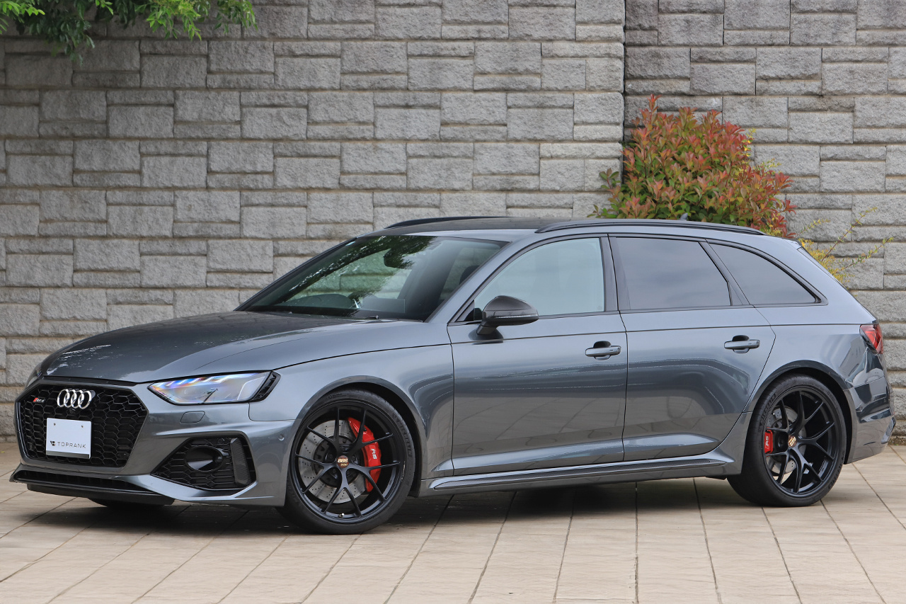 2021 Audi RS4 AVANT null