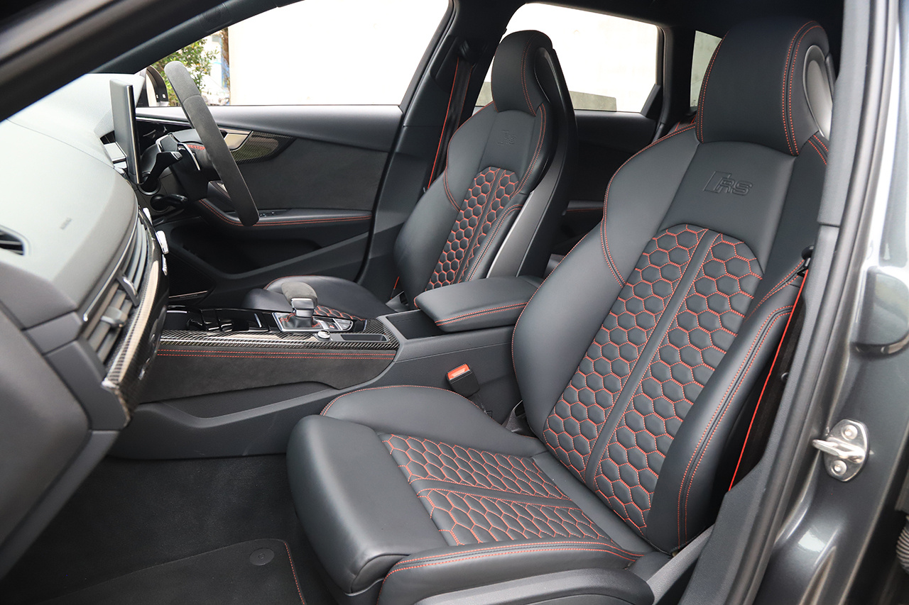 2021 Audi RS4 AVANT null