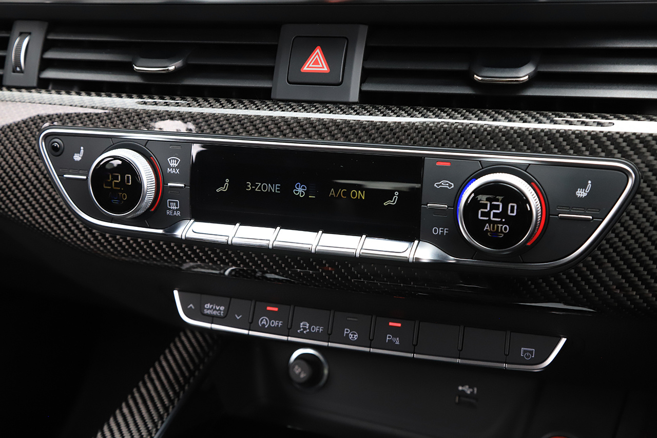 2021 Audi RS4 AVANT null