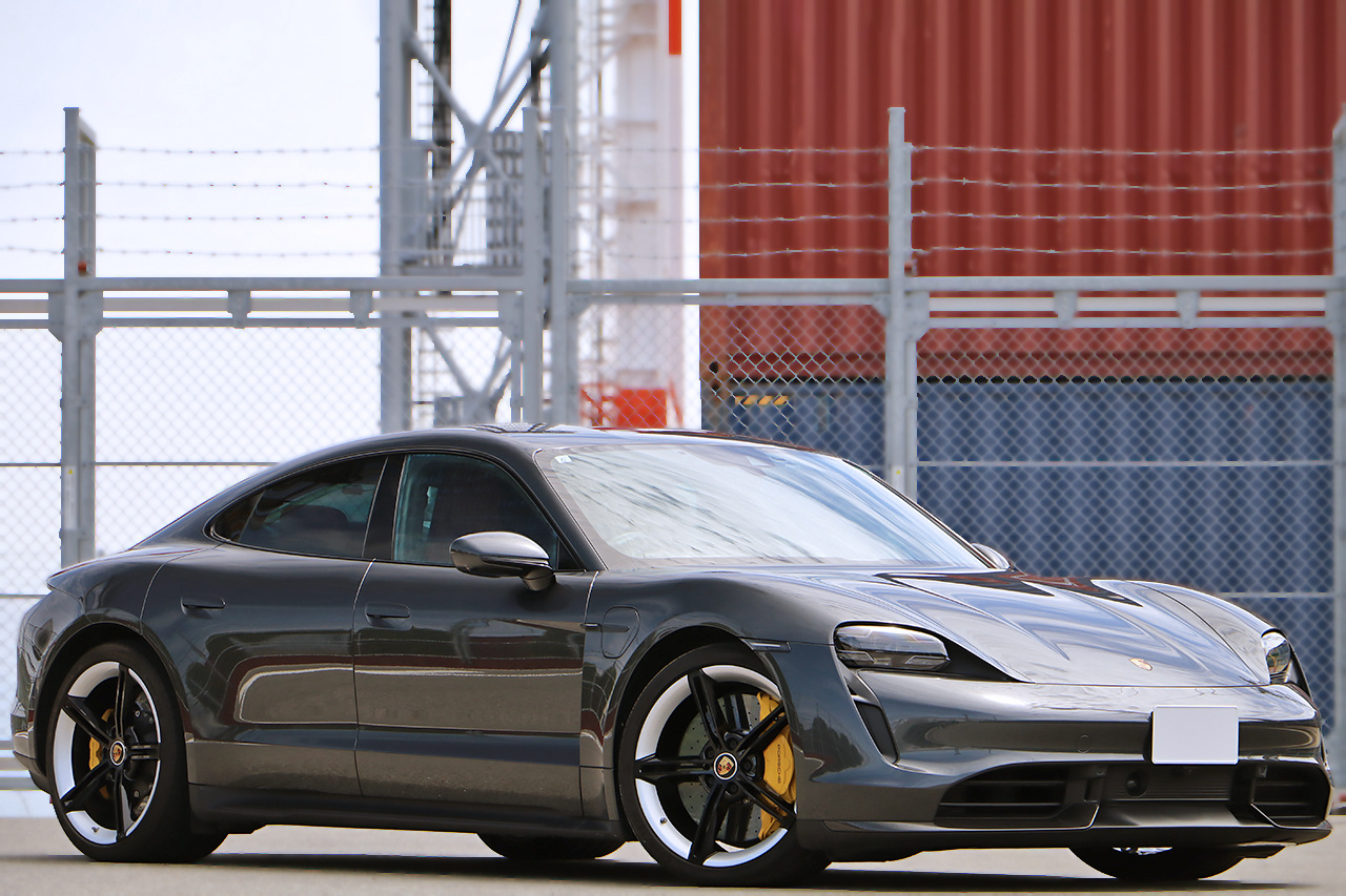 2021 Porsche Taycan 
