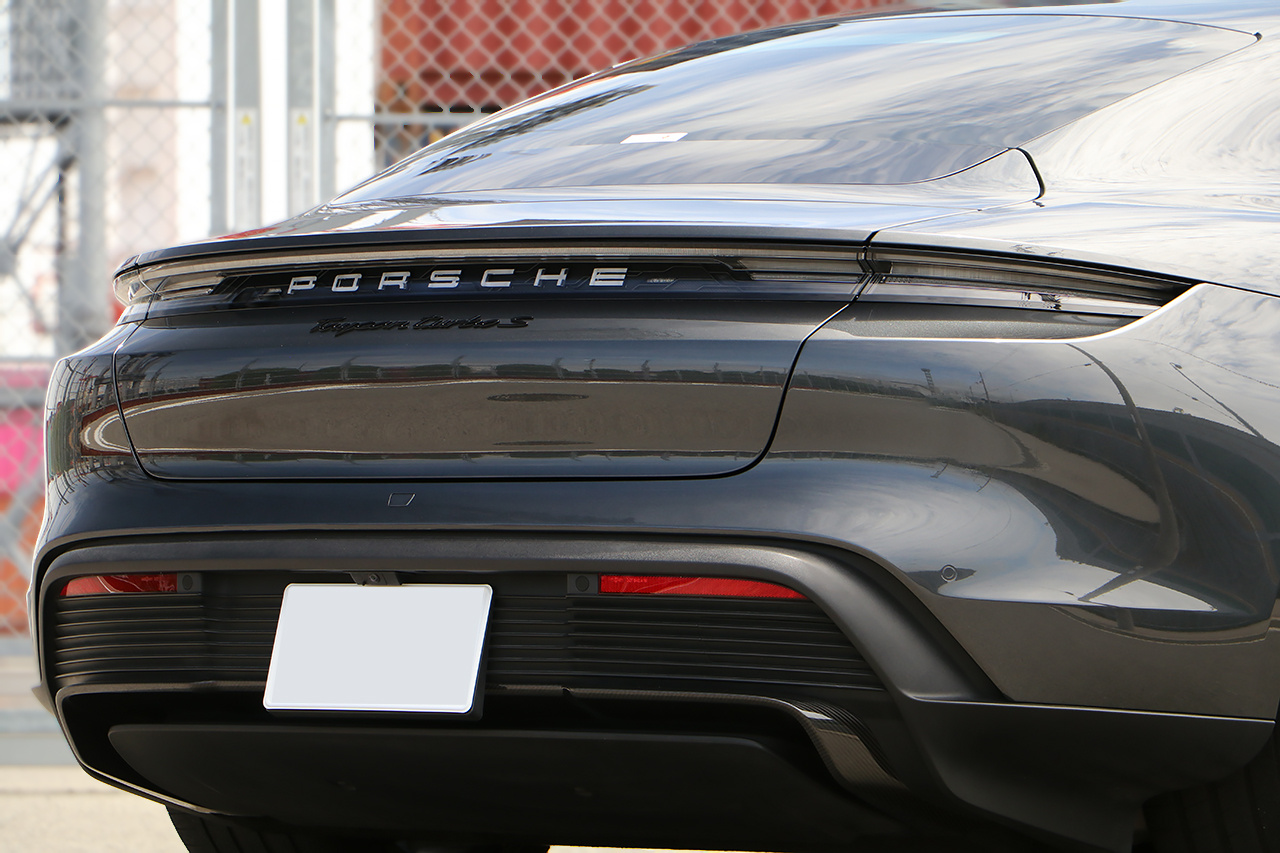2021 Porsche Taycan 