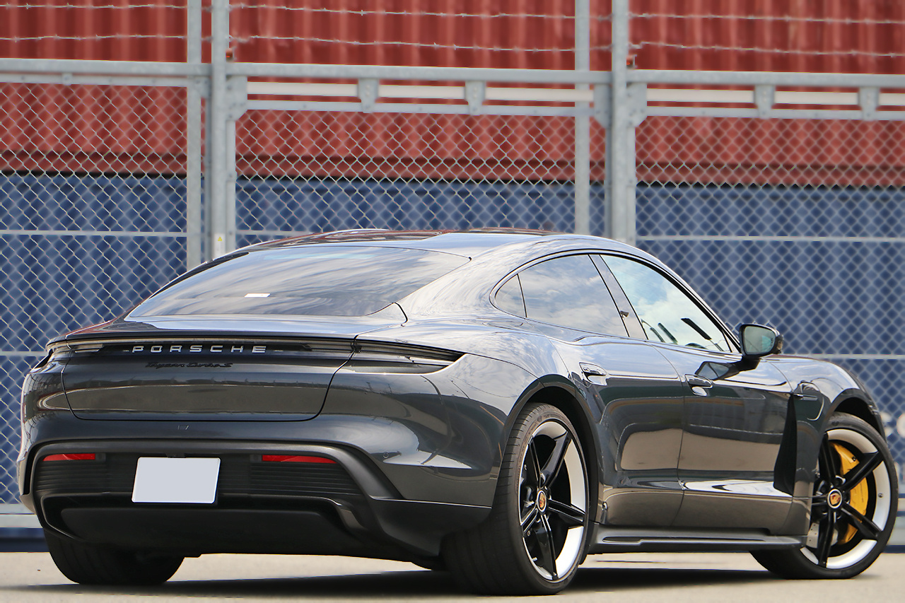 2021 Porsche Taycan 