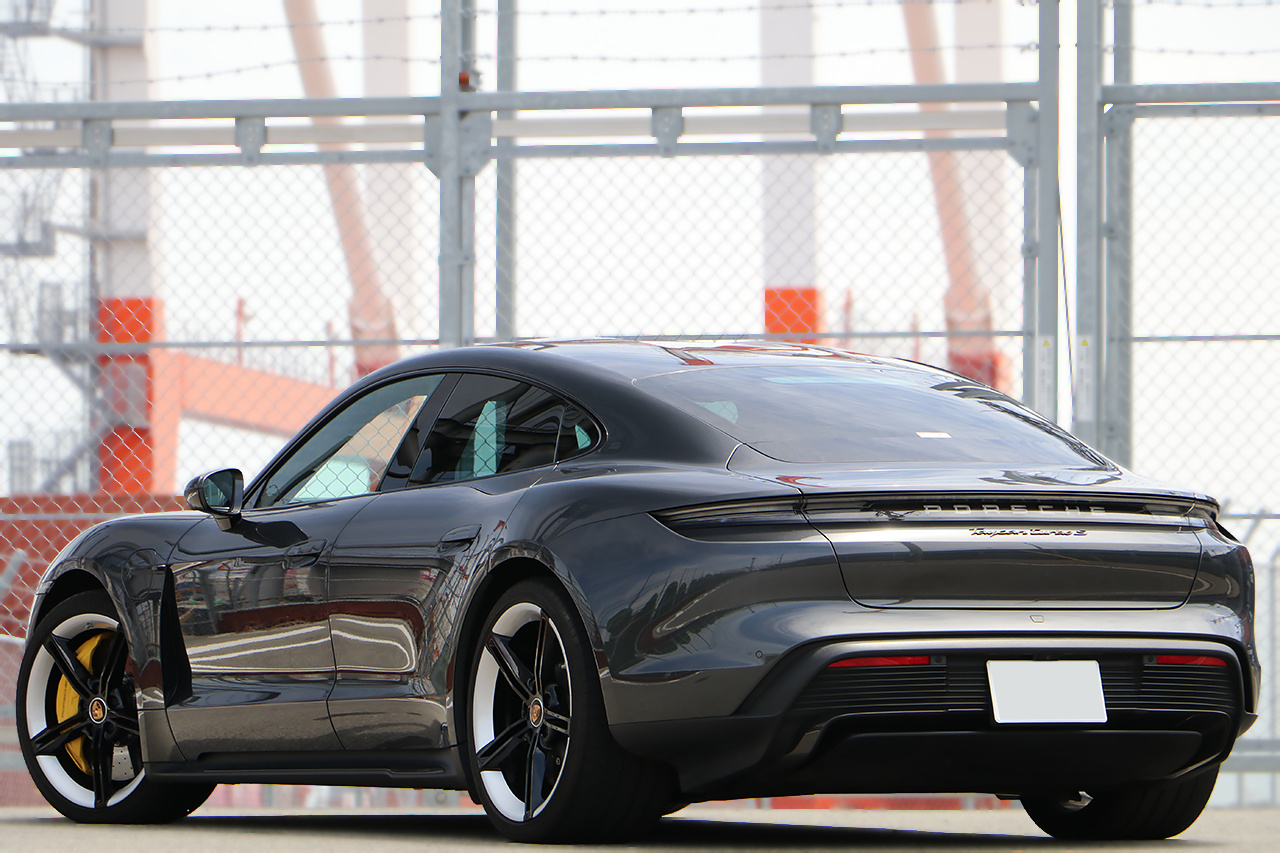 2021 Porsche Taycan 