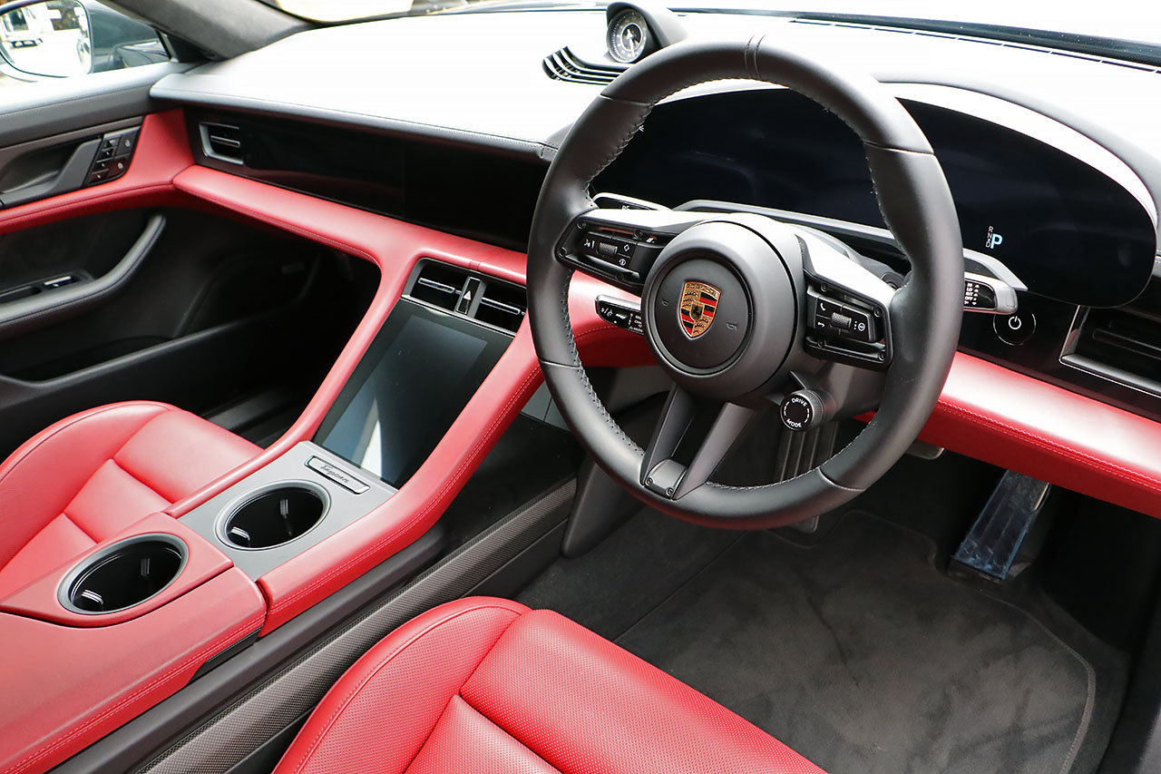 2021 Porsche Taycan 