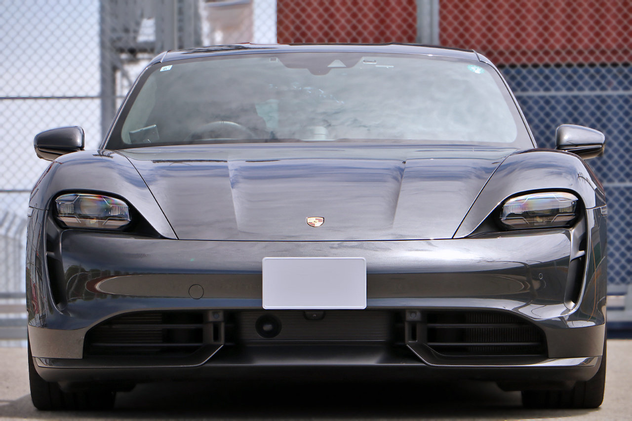 2021 Porsche Taycan 