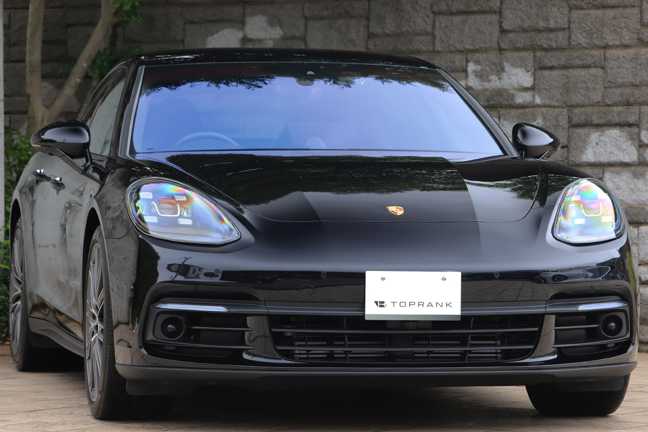 2020 Porsche PANAMERA 