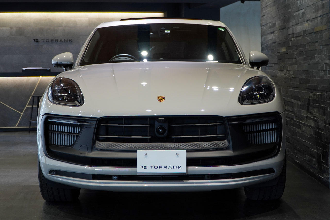 2022 Porsche MACAN null
