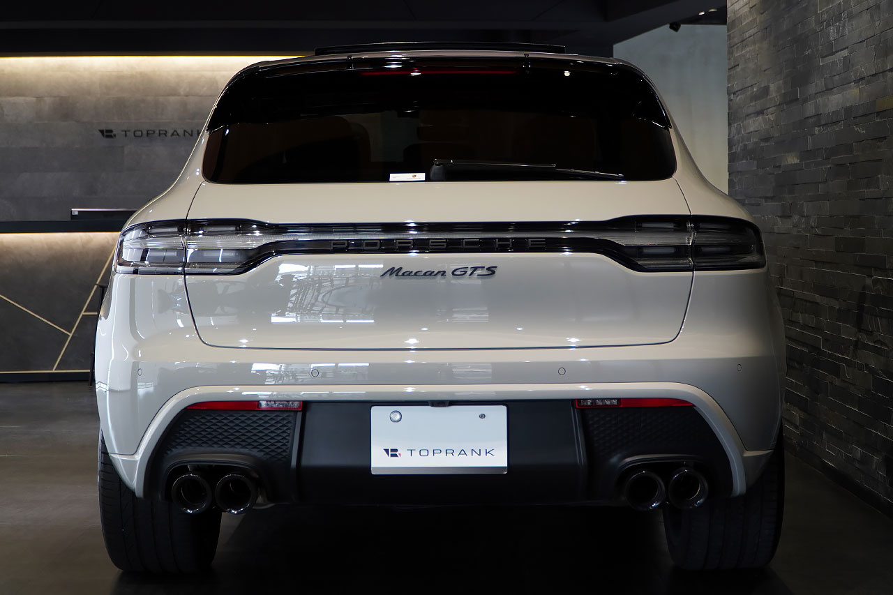 2022 Porsche MACAN null