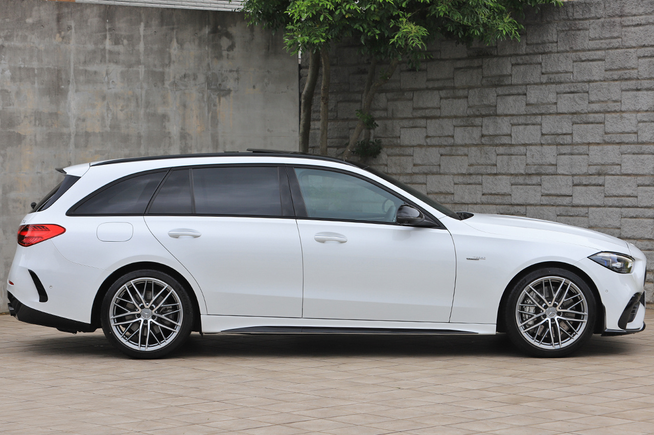 2022 Mercedes-AMG C CLASS null