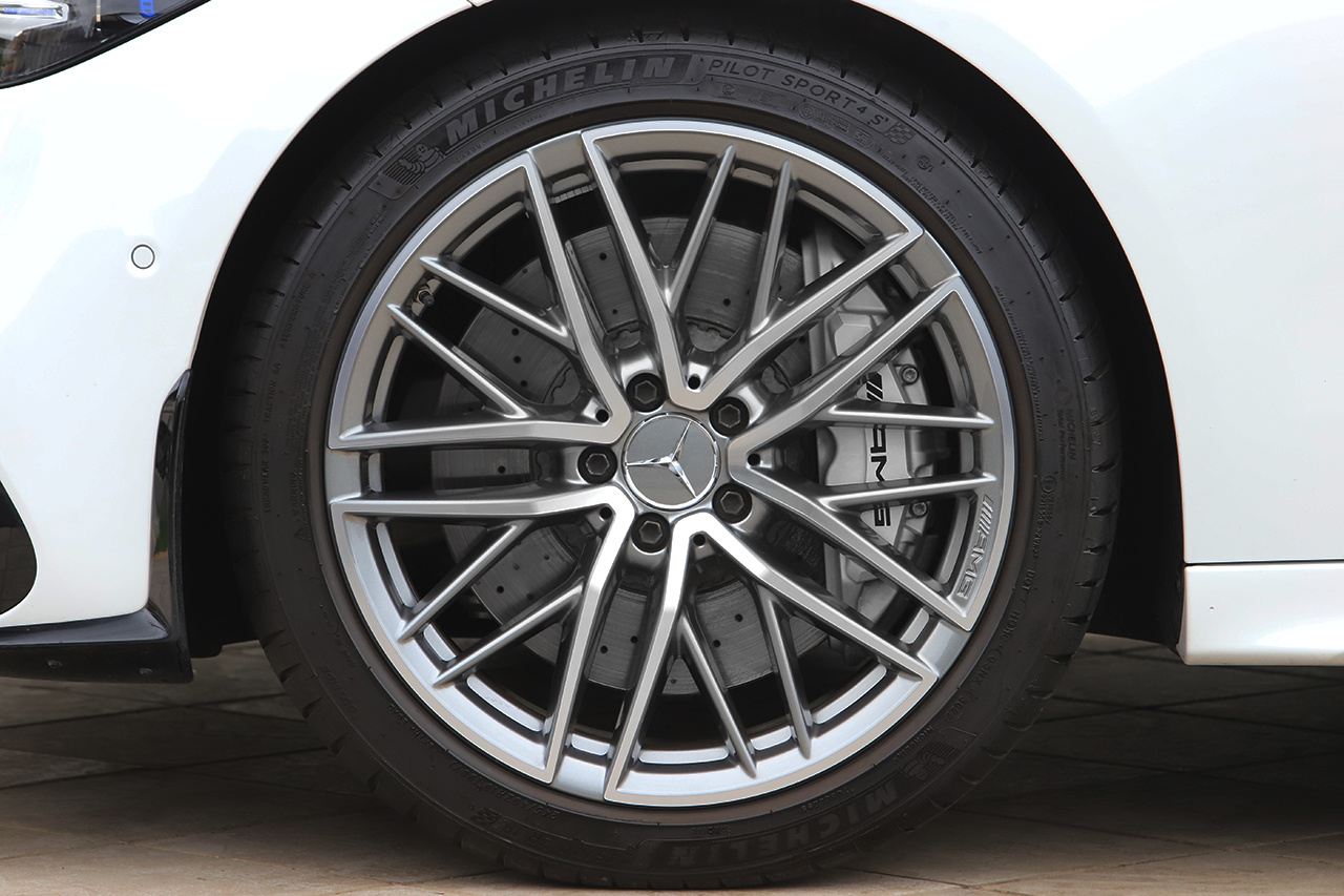 2022 Mercedes-AMG C CLASS null