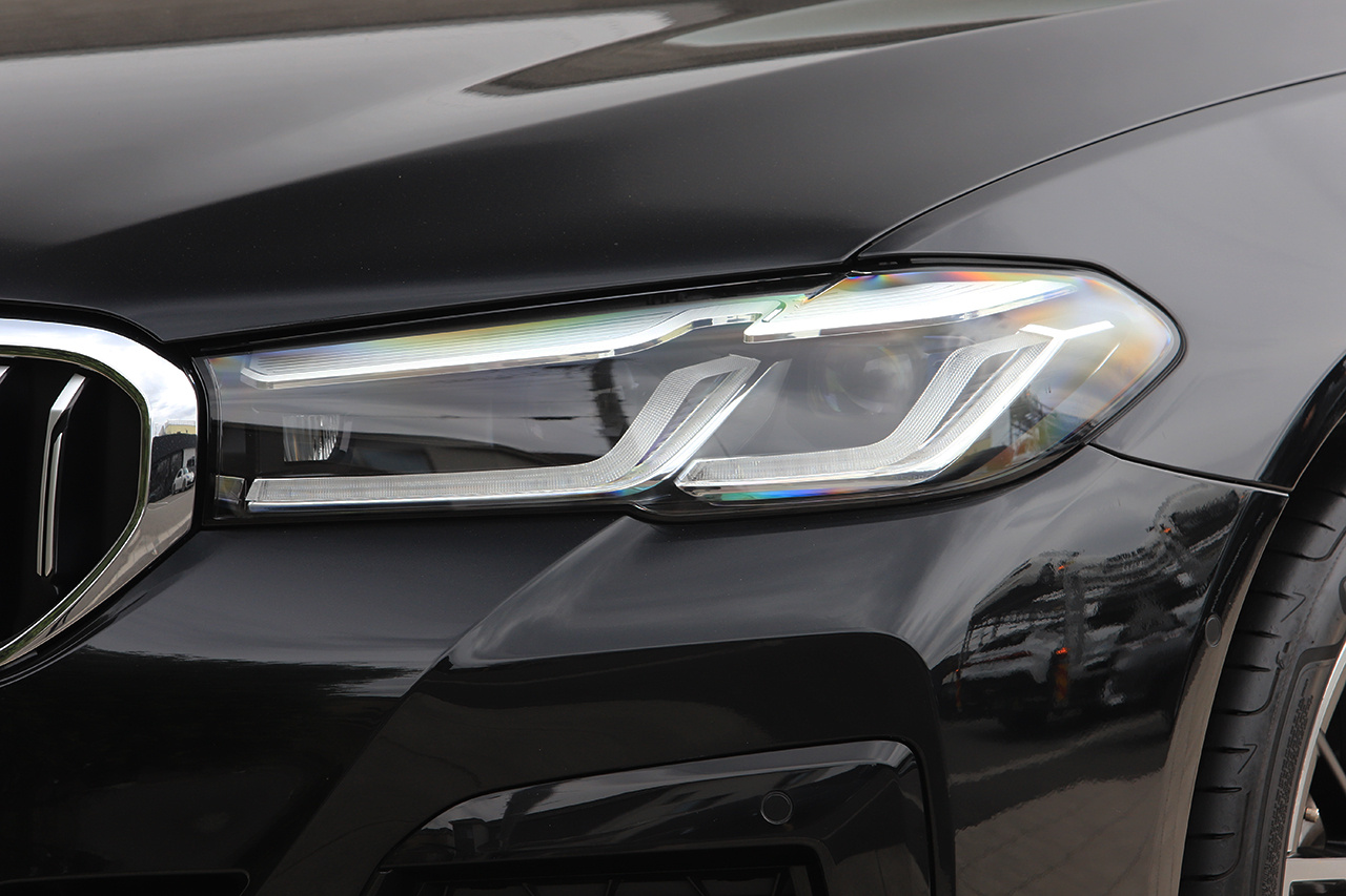 2023 BMW 5 SERIES null