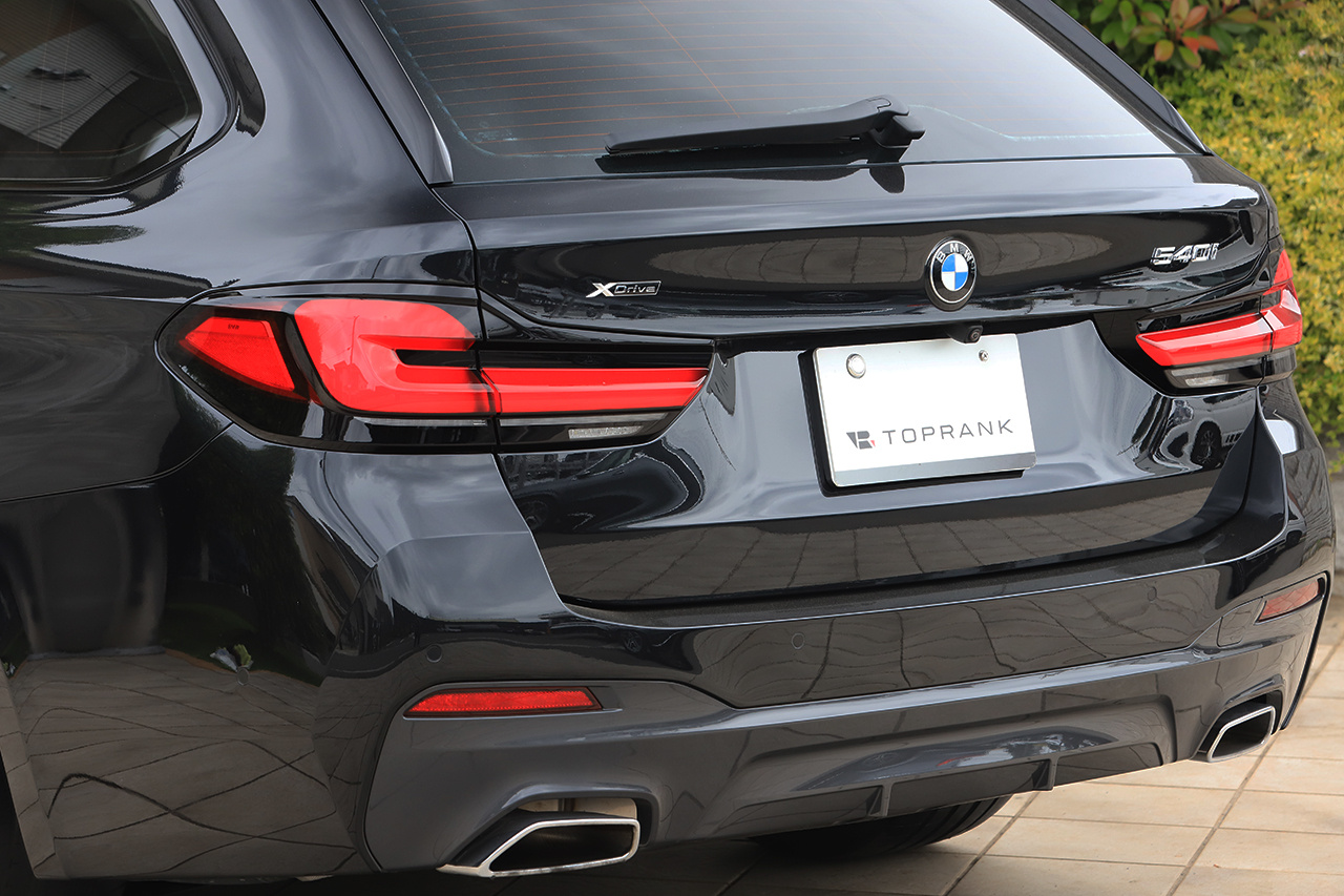 2023 BMW 5 SERIES null