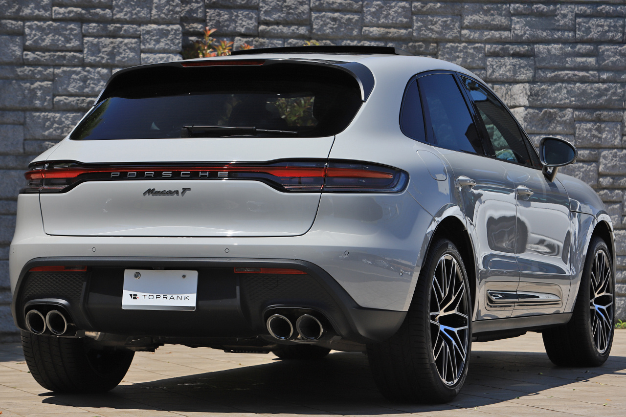 2024 Porsche MACAN null