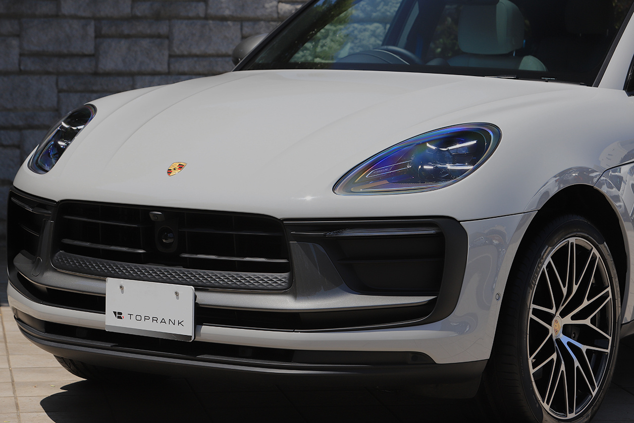 2024 Porsche MACAN null