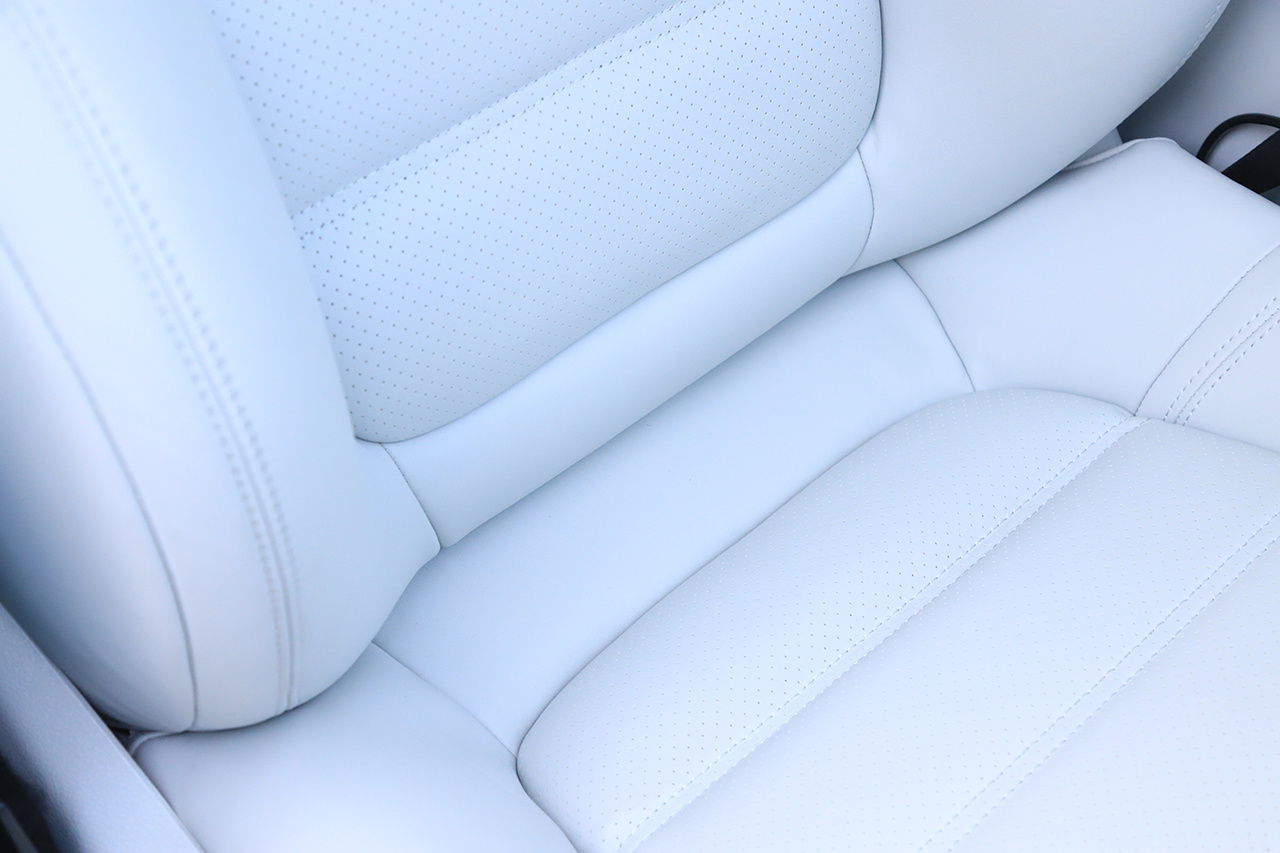 2024 Porsche MACAN null