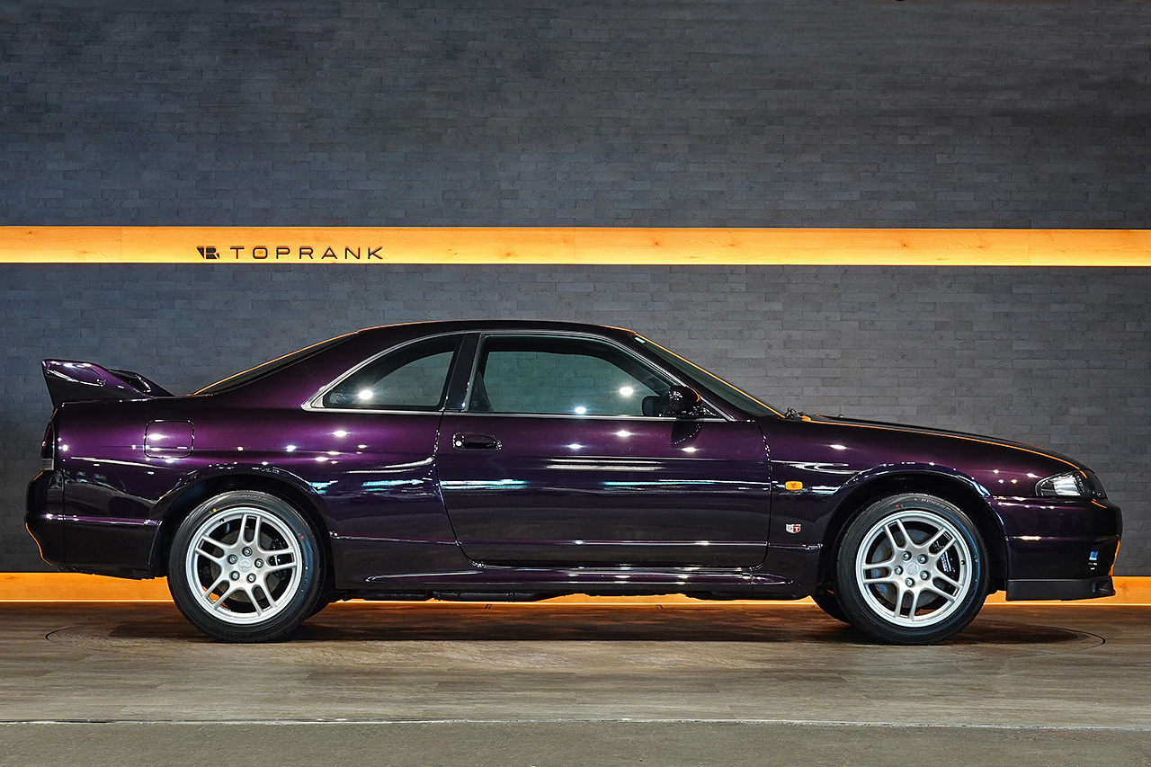 1995 Nissan SKYLINE GT-R BCNR33 R33 Skyline GT-R, Factory Midnight Purple -LP2-,  Series 3 Headlights, HKS EVC