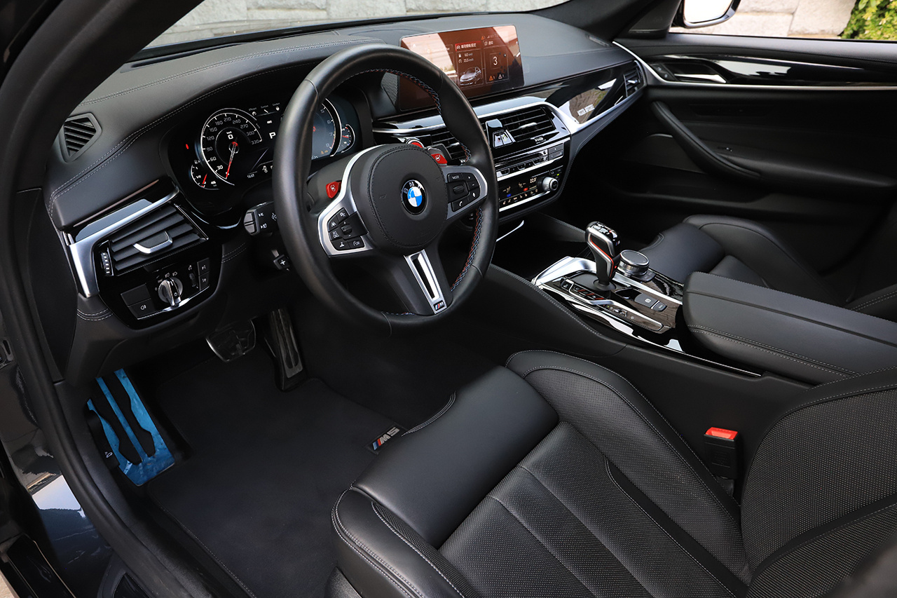 2020 BMW M5 