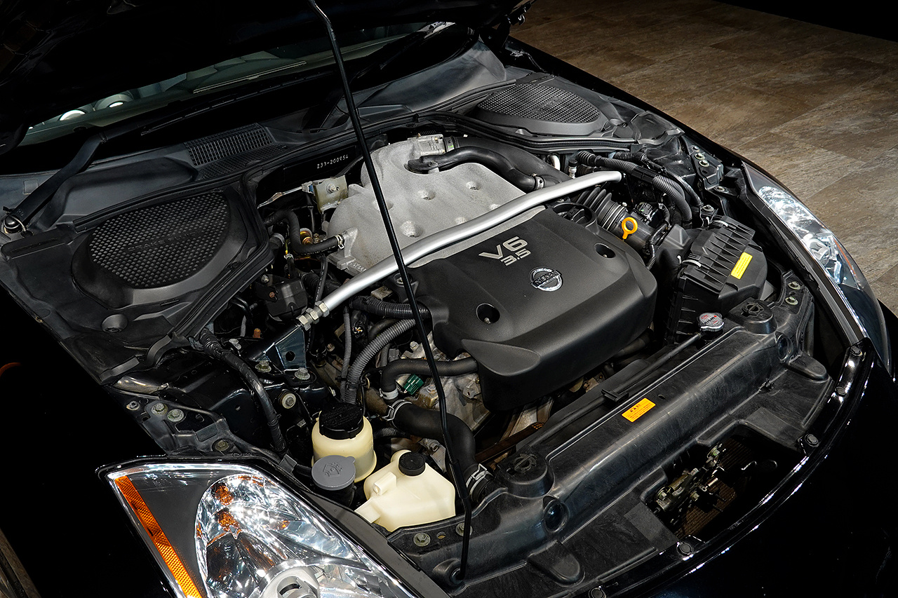 2003 Nissan FAIRLADY Z Nissan Z33 FAIRLADY Z Version S, Aftermarket Aero, RAYS Volk Racing TE37 SAGA SL 18inch Wheels