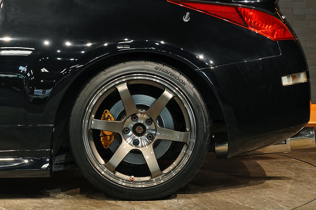 2003 Nissan FAIRLADY Z Nissan Z33 FAIRLADY Z Version S, Aftermarket Aero, RAYS Volk Racing TE37 SAGA SL 18inch Wheels