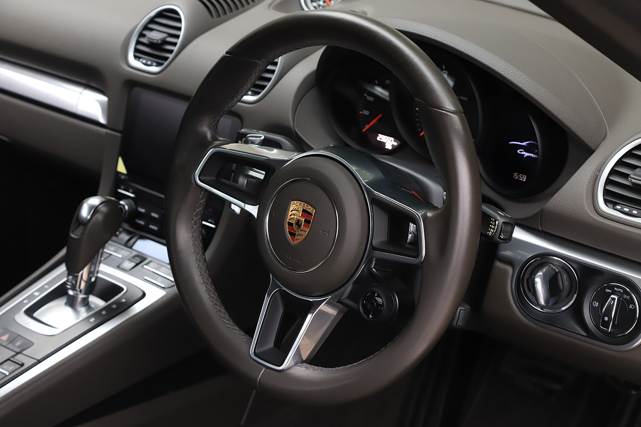 2018 Porsche 718 CAYMAN 