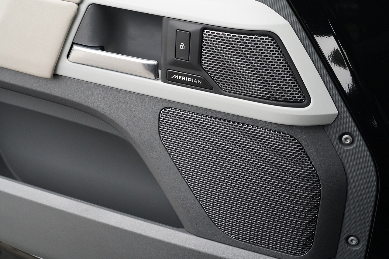 2023 Land Rover DEFENDER 