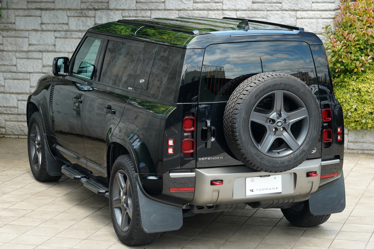 2023 Land Rover DEFENDER 