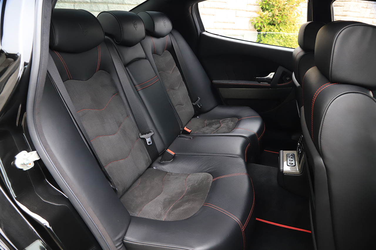 2011 Maserati QUATTROPORTE 