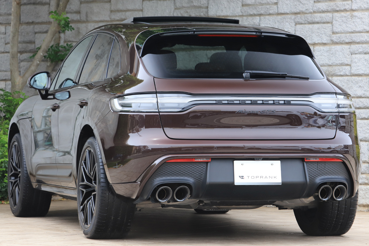 2022 Porsche MACAN null