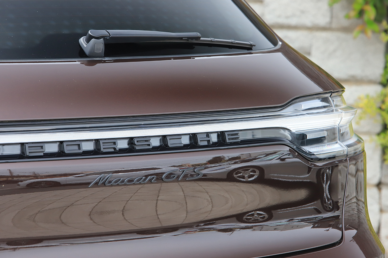 2022 Porsche MACAN null
