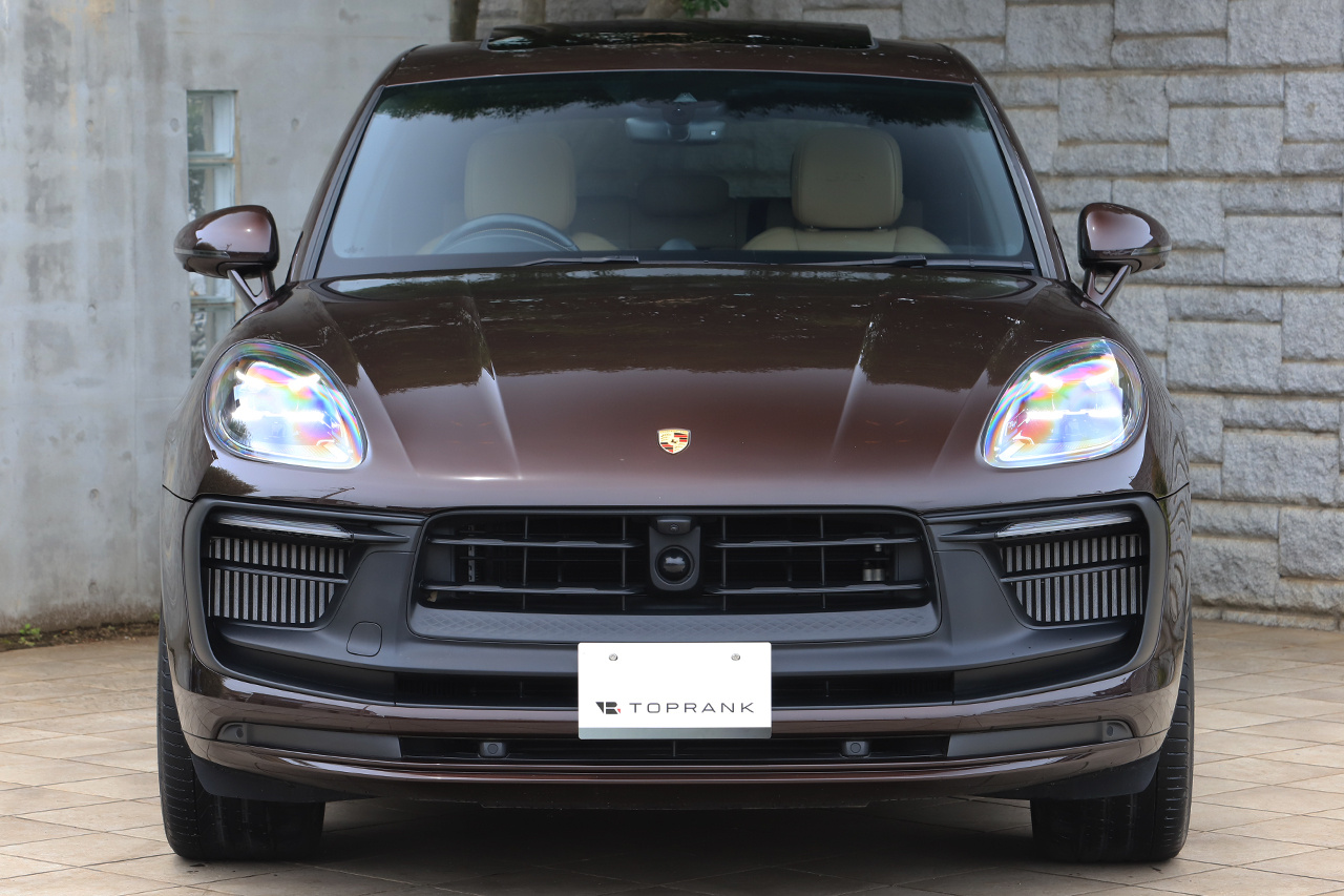 2022 Porsche MACAN null