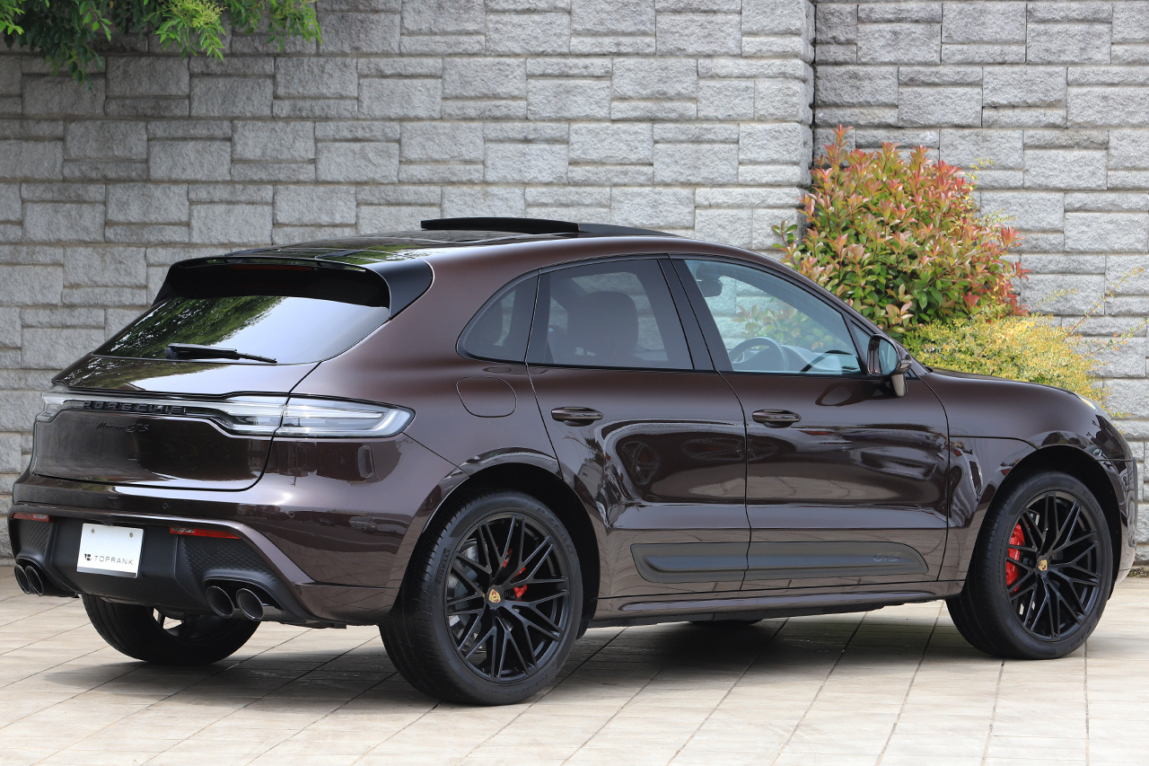 2022 Porsche MACAN null