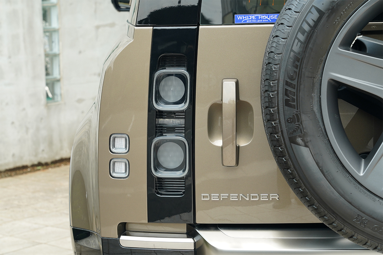 2022 Land Rover DEFENDER null
