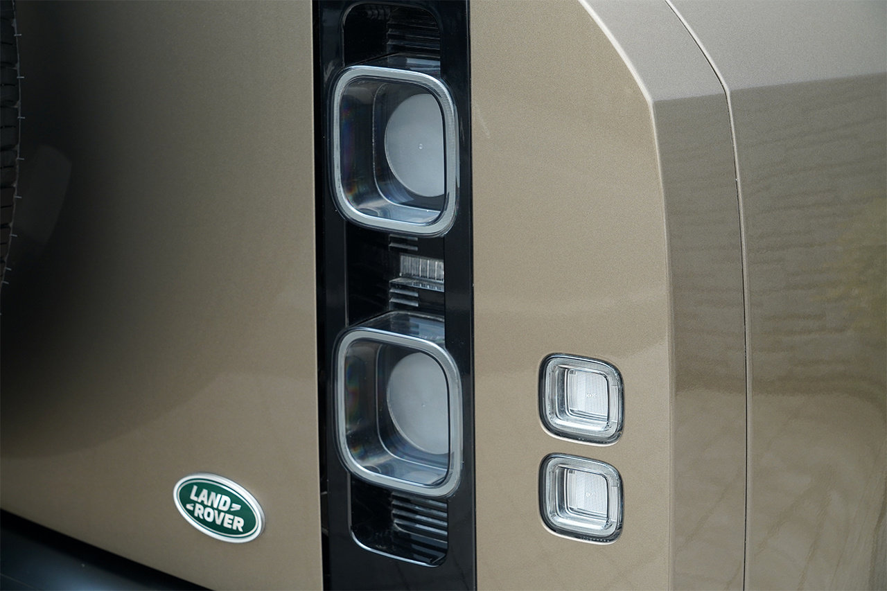 2022 Land Rover DEFENDER null