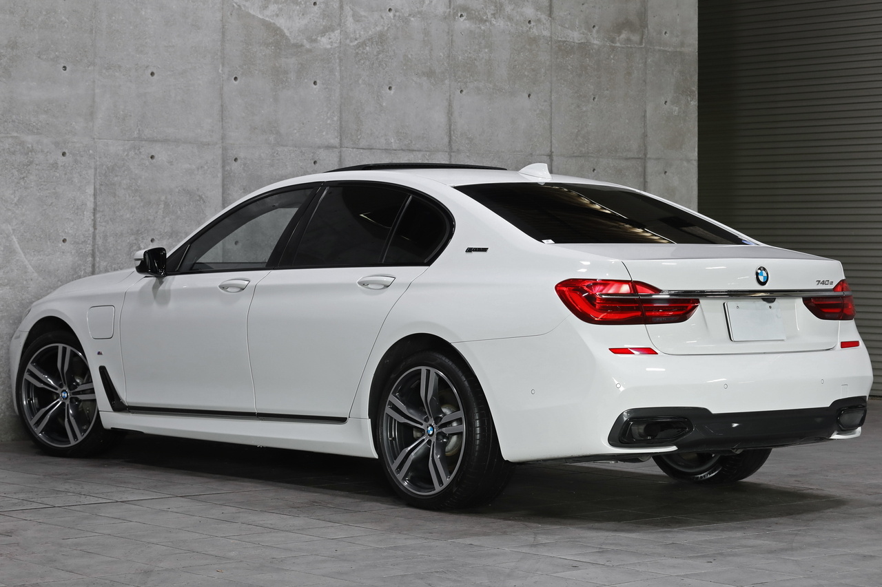 2016 BMW 7 SERIES null