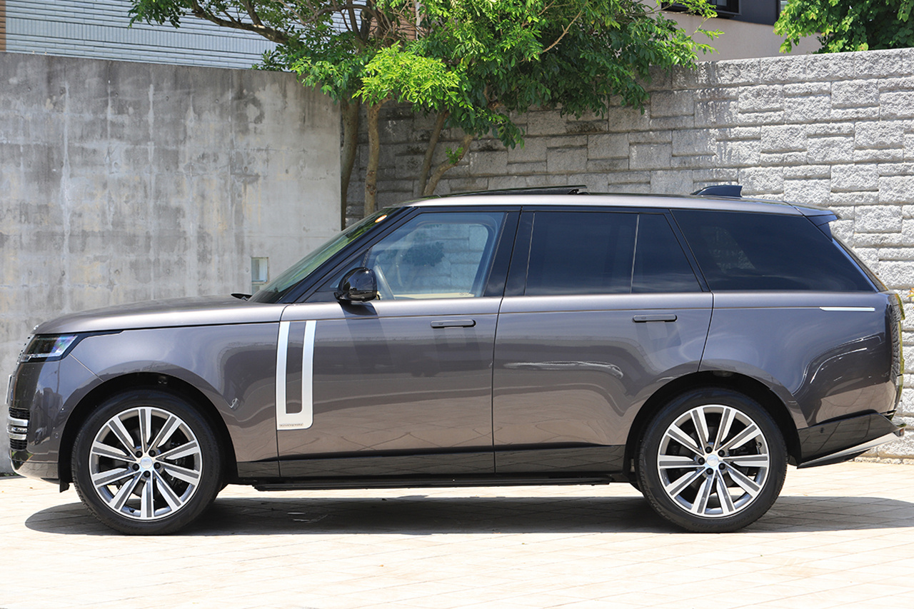 2024 Land Rover RANGE ROVER 