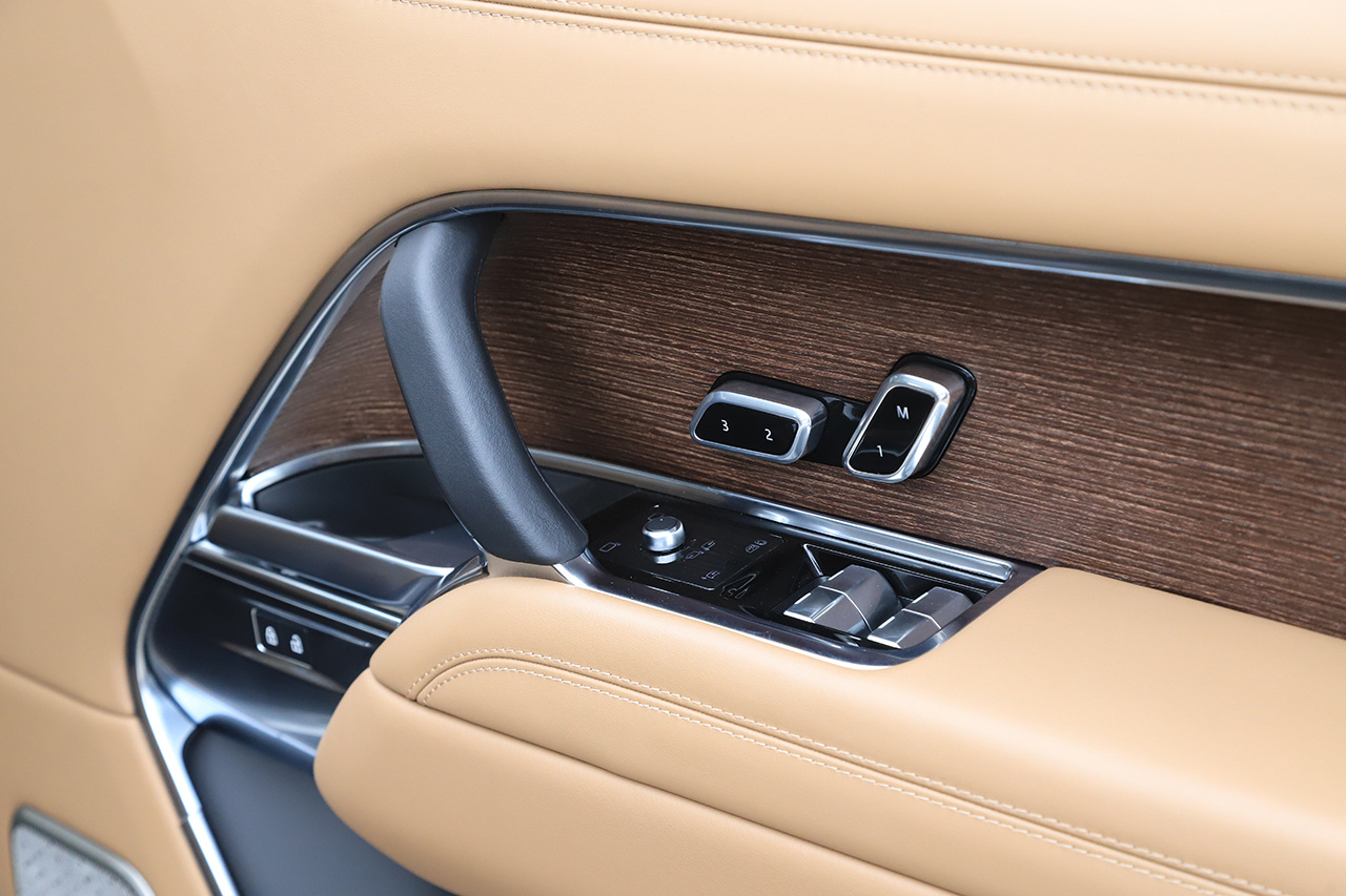 2024 Land Rover RANGE ROVER 