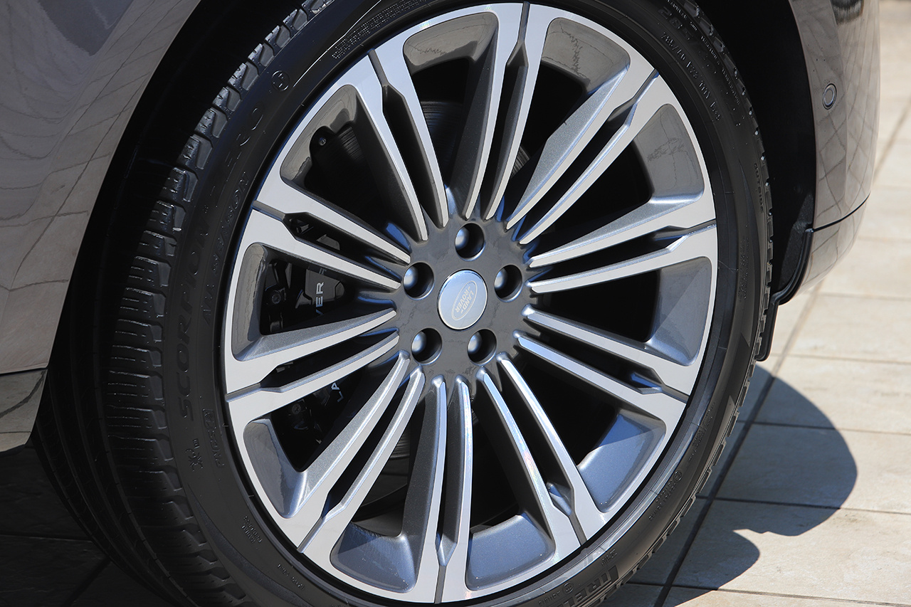 2024 Land Rover RANGE ROVER 