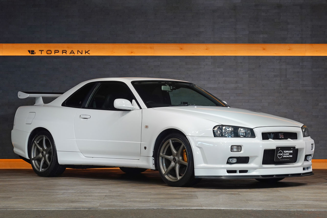 2002 Nissan SKYLINE GT-R BNR34 R34 Skyline GT-R V-Spec 2 Nür, Exterior Color White -QM1-, Nismo S-Tune Suspension