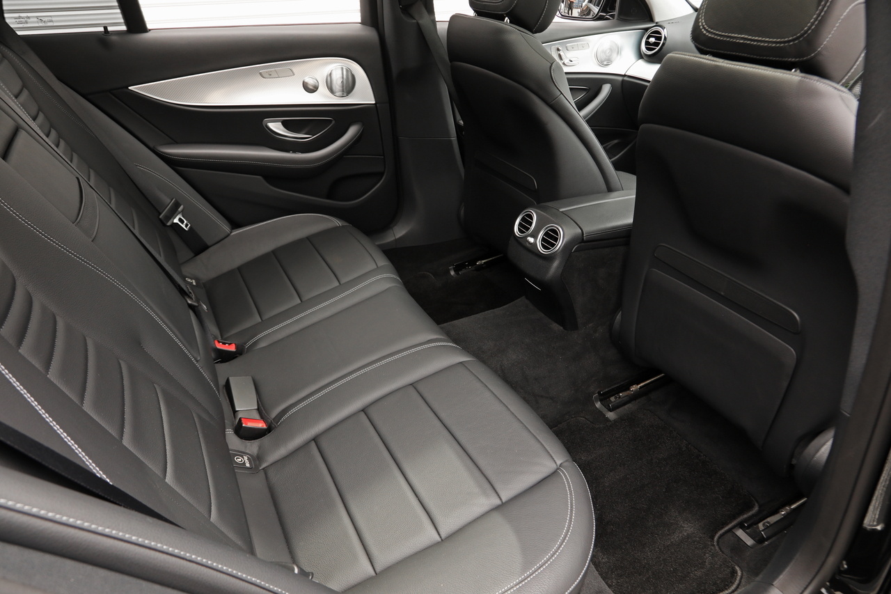 2018 Mercedes-Benz E CLASS null