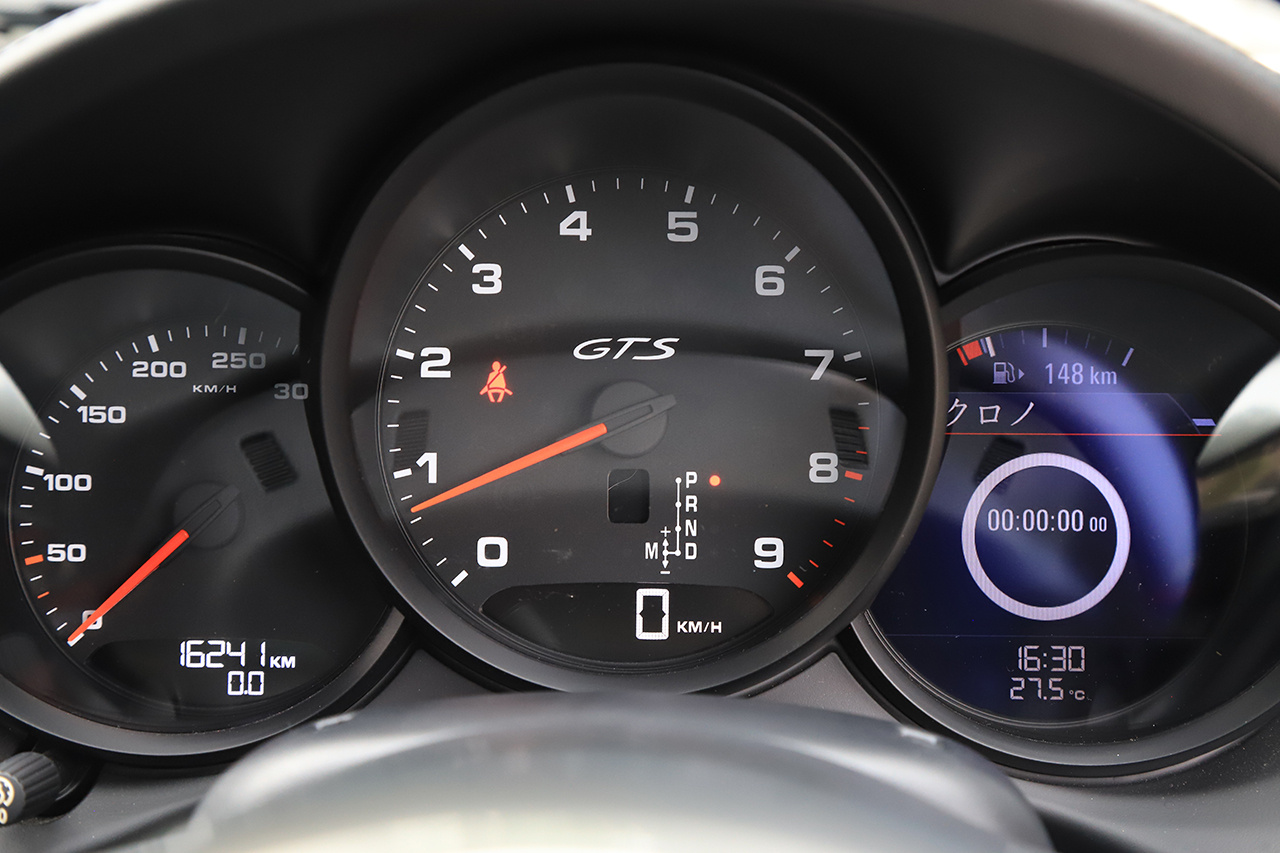 2015 Porsche CAYMAN 