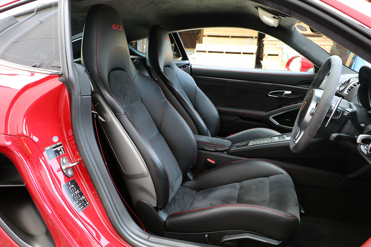 2016 Porsche CAYMAN null