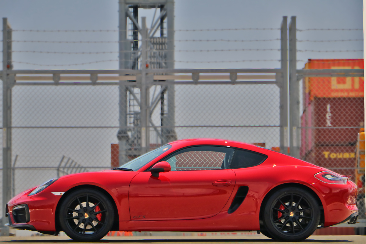 2016 Porsche CAYMAN null