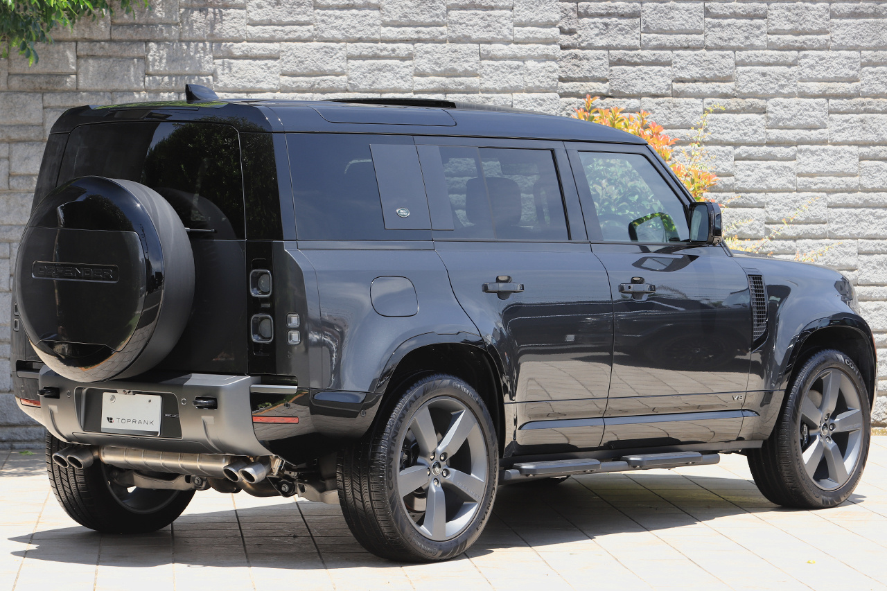 2024 Land Rover DEFENDER null