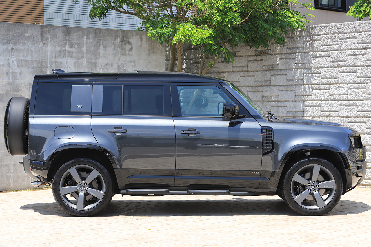 2024 Land Rover DEFENDER null