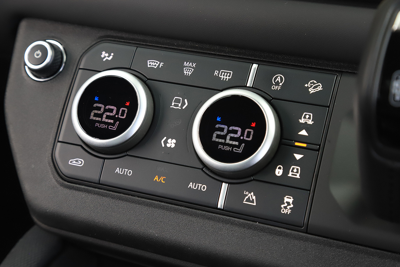 2024 Land Rover DEFENDER null