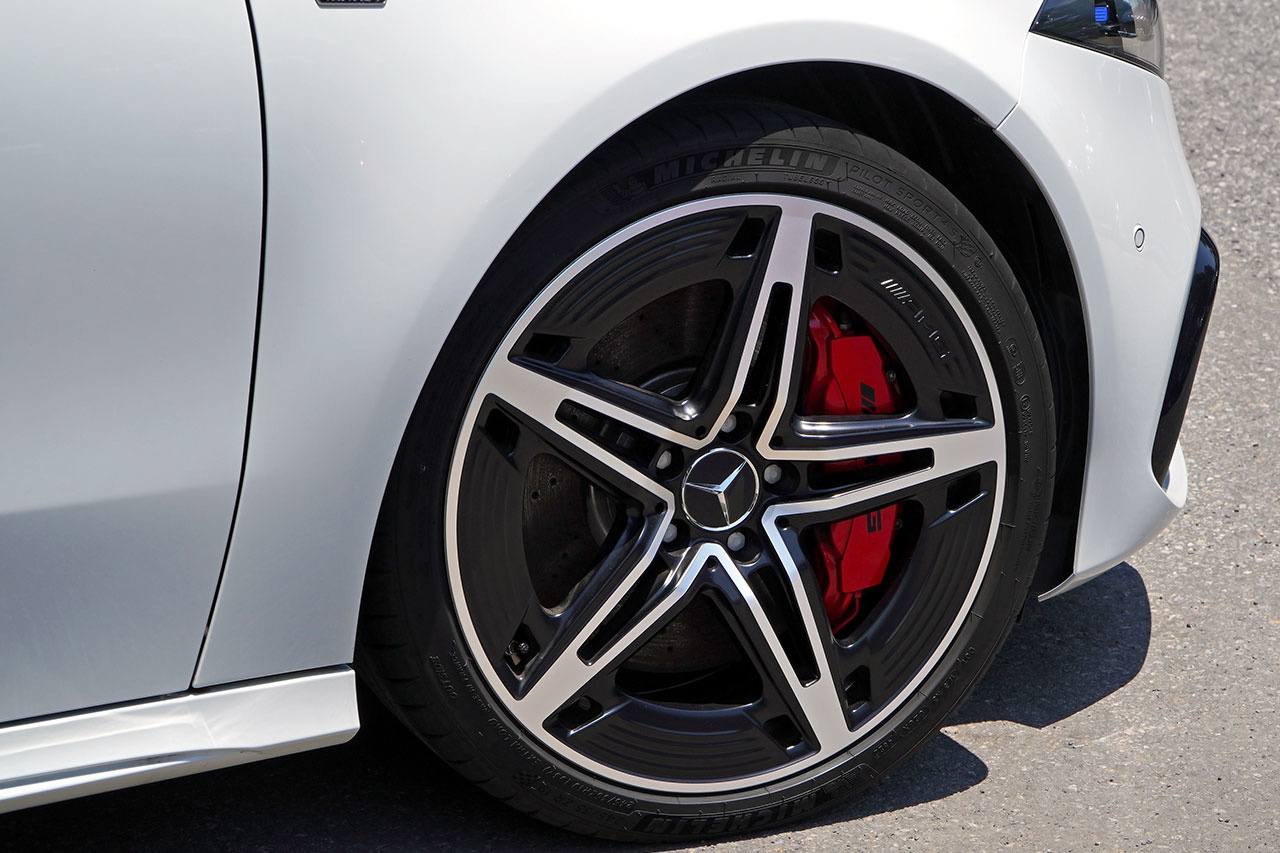 2023 Mercedes-AMG A-CLASS null